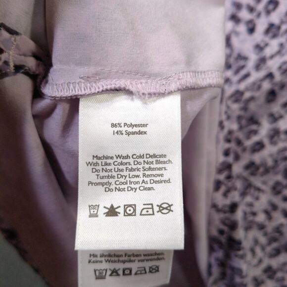 Eddie Bauer Travex Tank Top Women 2XL Stretch Lilac Leopard V Neck Performance - Picture 5 of 10
